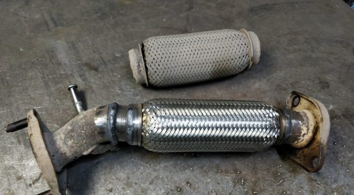 Замена гофры глушителя