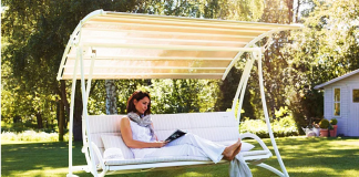 Выбор садовых качелей