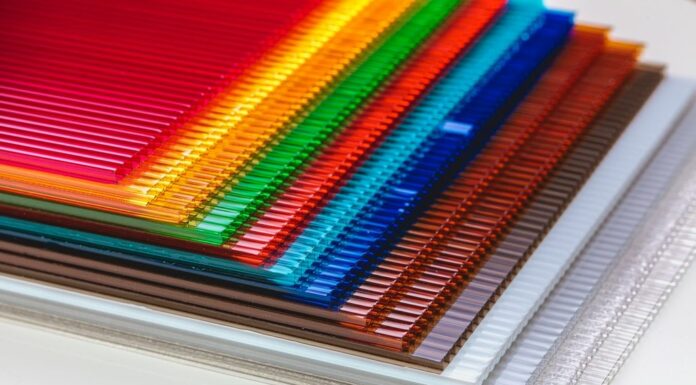 Особенности поликарбоната