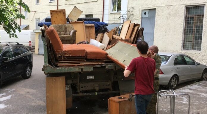 Вывоз старой мебели. Особенности