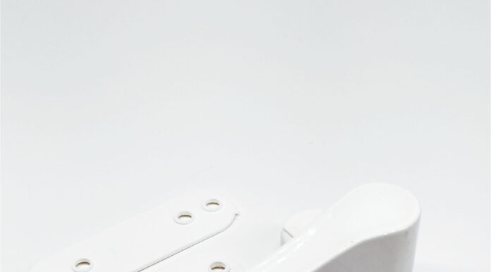 Фурнитура для пластиковых окон: что она дает, какие запорные механизмы бывают, чем можно дополнить окно уже после его покупки