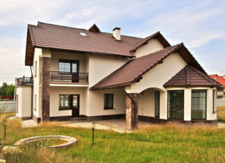 Почему доверить строительство дома в Санкт-Петербурге лучше профессионалам