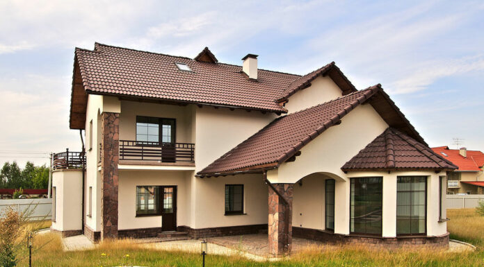 Почему доверить строительство дома в Санкт-Петербурге лучше профессионалам