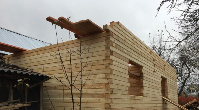 Пристройка к дому из бруса