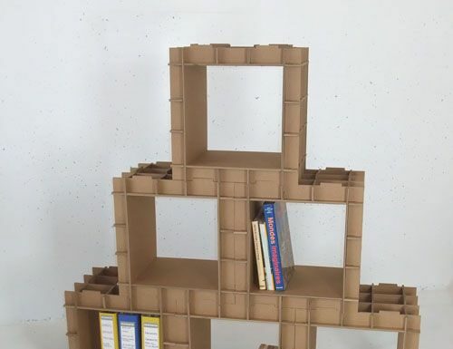 Как сделать мебель из коробок. Стеллаж для кухни из картона своими руками