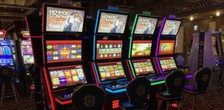 Игры для женщин в клубе Лев