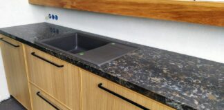 Акриловая ванна: ее особенности и достоинства