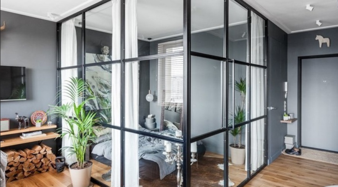 Использование стеклянных перегородок в жилом интерьере и офисе