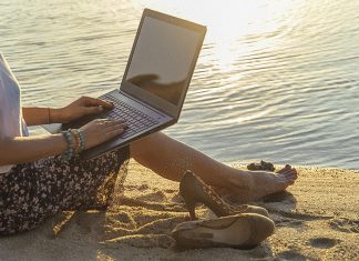 Казино: игра в красочном дизайне и за деньги