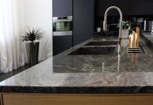 Какие бывают столешницы из искусственного камня