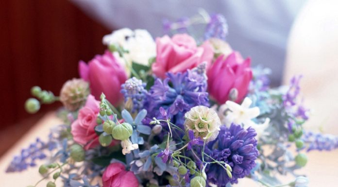 Как выбрать букет на 8 Марта: советы опытных флористов