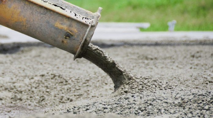 Бетон с доставкой: что нужно знать, чтобы не ошибиться с выбором