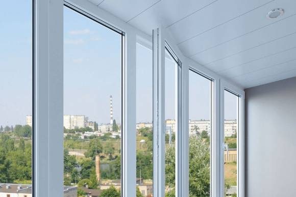 Дизайн пластиковых окон для балконов и лоджий