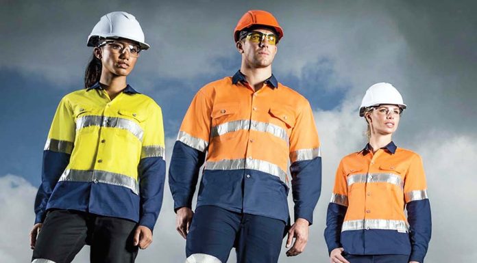 Как выбрать спецодежду строителя – советы профессионалов