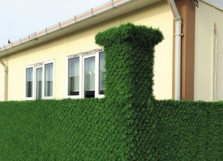 Чем хороши декоративные зеленые заборы, продающиеся в Каменском