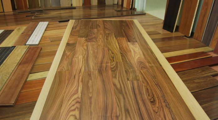 Где купить недорого паркет или инженерную доску?