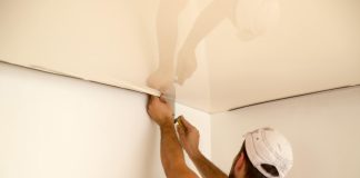 Как установить натяжные потолки: какими они встречаются, как выбрать строительную бригаду