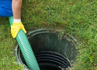 Биопрепараты с бактериями для септиков, выгребных ям и промышленного применения: помощь в выборе