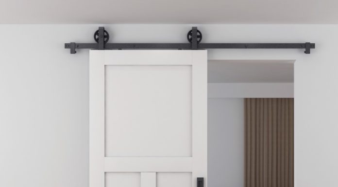 Особенности амбарного механизма для раздвижной двери: плюсы
