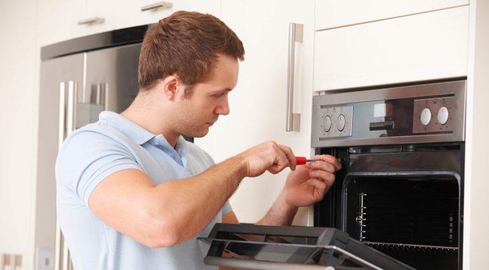 Распространенные поломки бытовой техники: что чинят в духовых шкафах чаще всего, причины поломки кофемашин