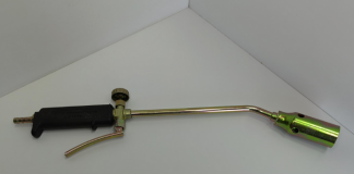 Капитальный ремонт кровли: как выбрать газовую горелку