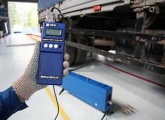 Что такое автомобильный дымомер: плюсы современных моделей