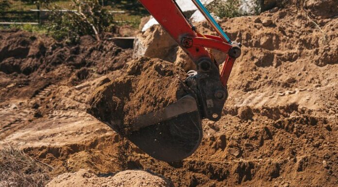 Вывоз грунта: важное звено в строительстве и озеленении