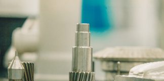 Какими инструментами пользуются при ремонте в Екатеринбурге: подробности