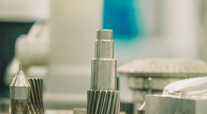 Какими инструментами пользуются при ремонте в Екатеринбурге: подробности