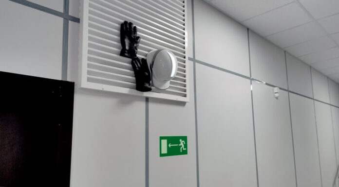 Безопасность через инновации: противодымная вентиляция в современных зданиях