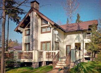 Дома из клееного бруса: плюсы и особенности