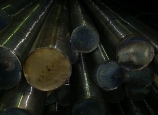 Сталь 30ХГС: Характеристики и Применение в Промышленности