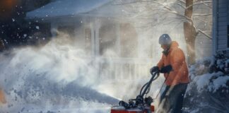 Бензиновые снегоуборщики: эффективность и удобство в борьбе с снегопадами
