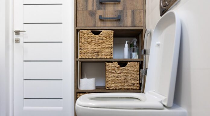 Виды унитазов: классификация по материалам и конструкциям