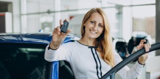 Стиль и практичность: лучшие автомобили для современных девушек