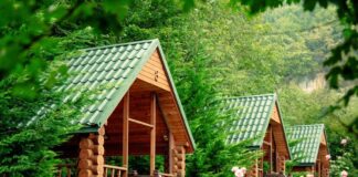 Строительство деревянной беседки: этапы и важные моменты