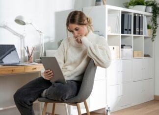 Как создать стильный и функциональный домашний кабинет: выбор мебели и декора