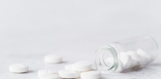 Как повысить гемоглобин с помощью аптечных препаратов: советы врачей