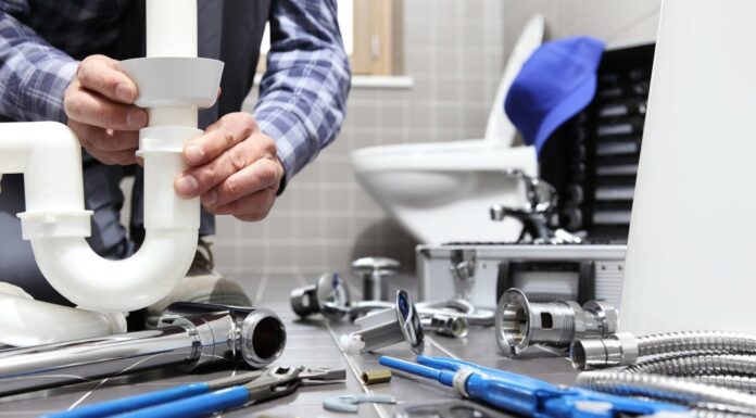 Как выбрать надежного сантехника: советы для клиентов