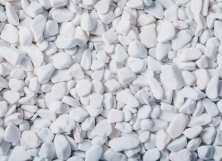 Как выбрать надежного дистрибьютора строительных материалов: ключевые критерии и обязанности