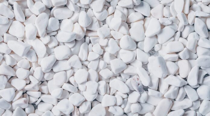 Как выбрать надежного дистрибьютора строительных материалов: ключевые критерии и обязанности