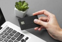 Почему онлайн-займы на карту становятся популярнее банковских кредитов: анализ тенденций