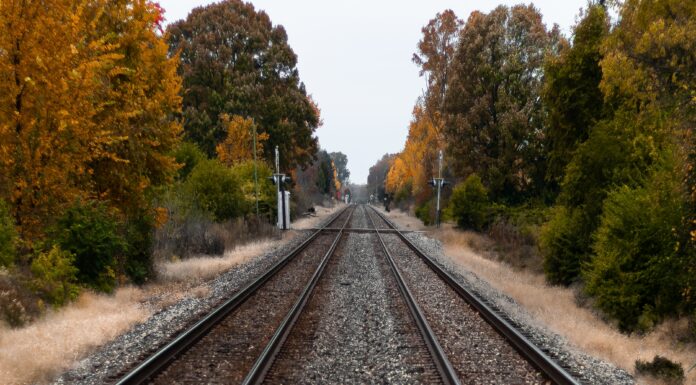 Железнодорожные рельсы: виды, характеристики и сфера применения
