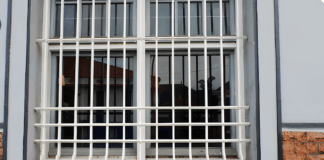 Защитные решетки на окна: как выбрать надежное решение для безопасности