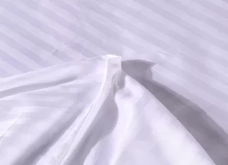 Простыни Страйп-сатин на резинке: комфорт и практичность в одном изделии