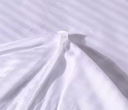 Простыни Страйп-сатин на резинке: комфорт и практичность в одном изделии