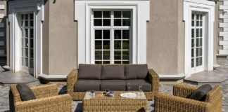 Терраса на все сезоны: как адаптировать мебель под любую погоду?