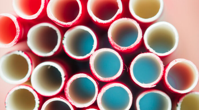 Трубы ПВХ от А до Я: исчерпывающий гид по видам, характеристикам и монтажу