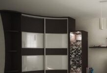 Радиусные шкафы-купе: как превратить углы в стильное хранилище